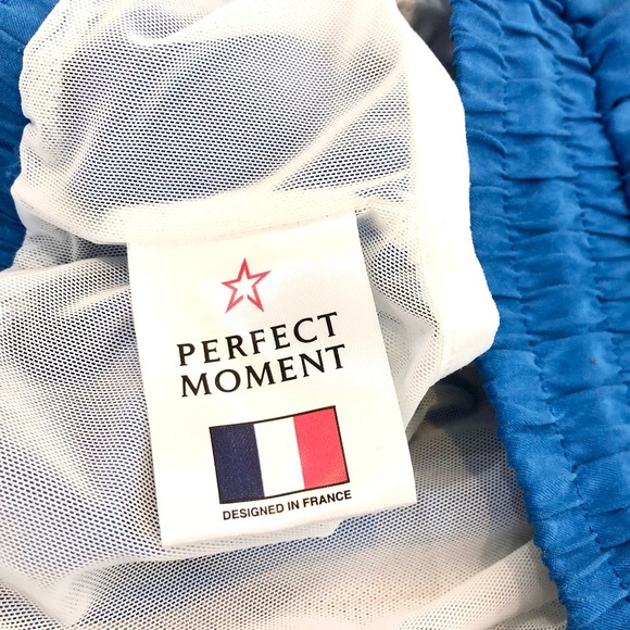 PERFECT MOMENT Striped Washed-Woven Shorts - Picture 13 of 16